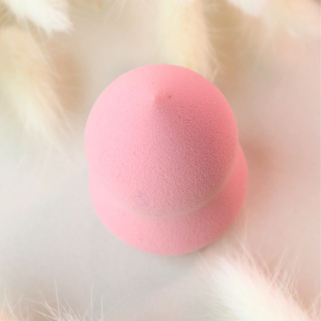 Blending Sponge Hourglass - Pink Blending Sponge Hourglass - Pink